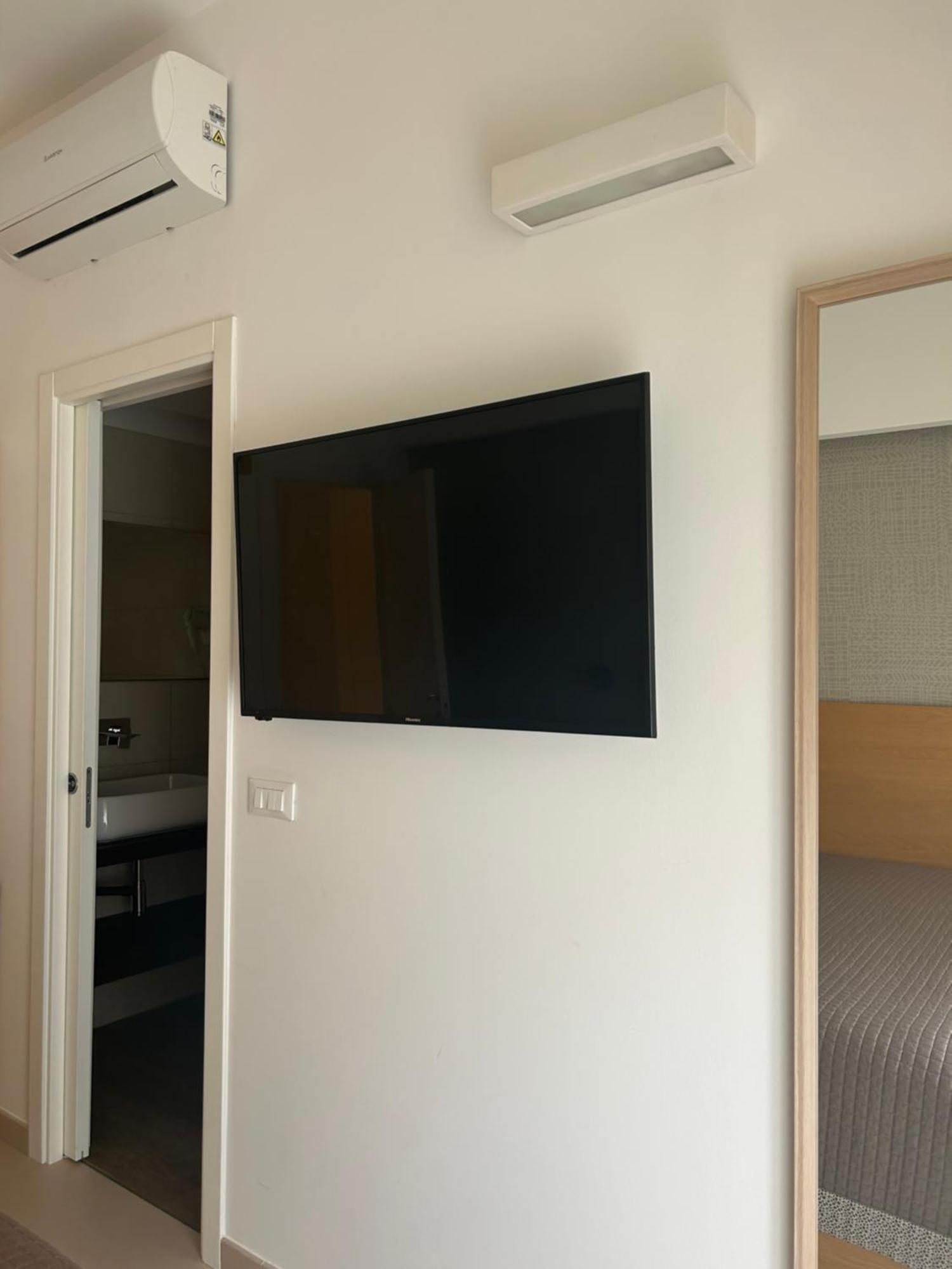 Tuile 34 Bed & Breakfast Lecce Exterior foto