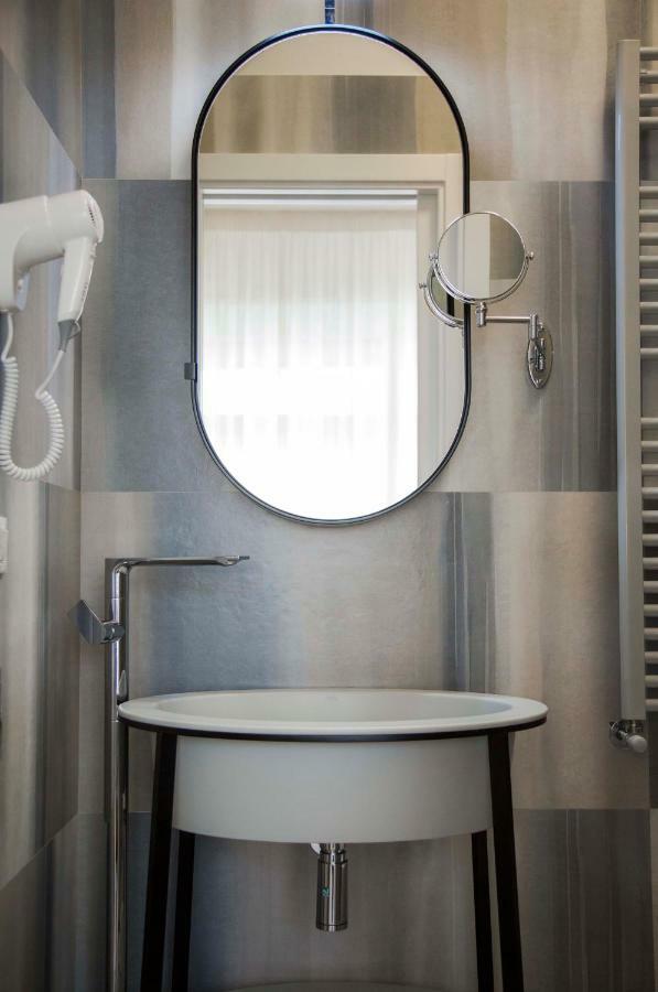 Tuile 34 Bed & Breakfast Lecce Exterior foto