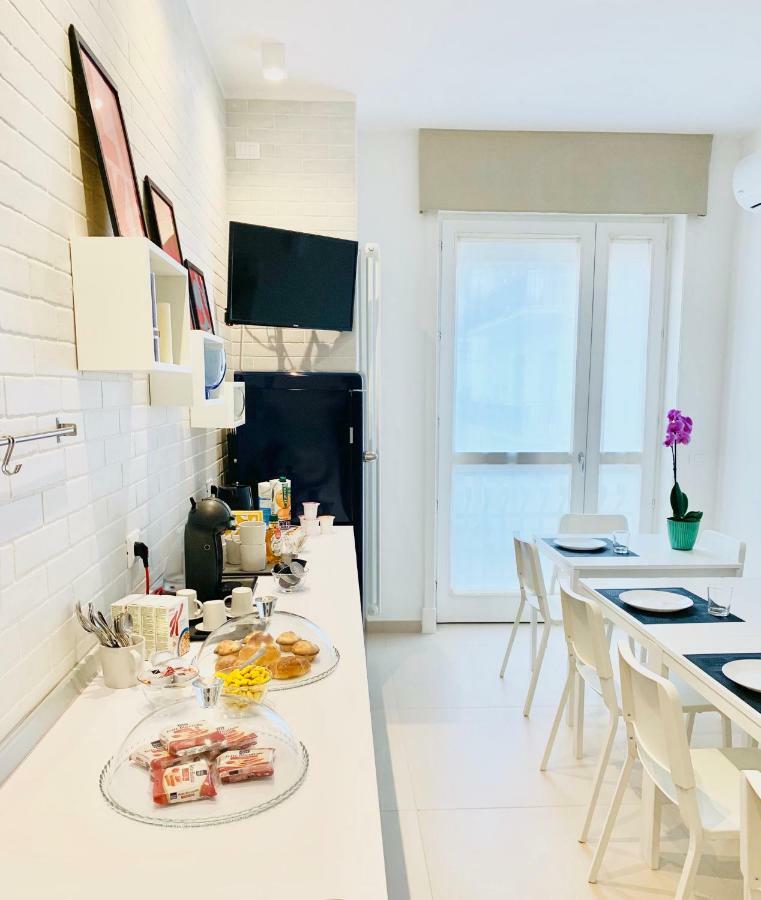 Tuile 34 Bed & Breakfast Lecce Exterior foto